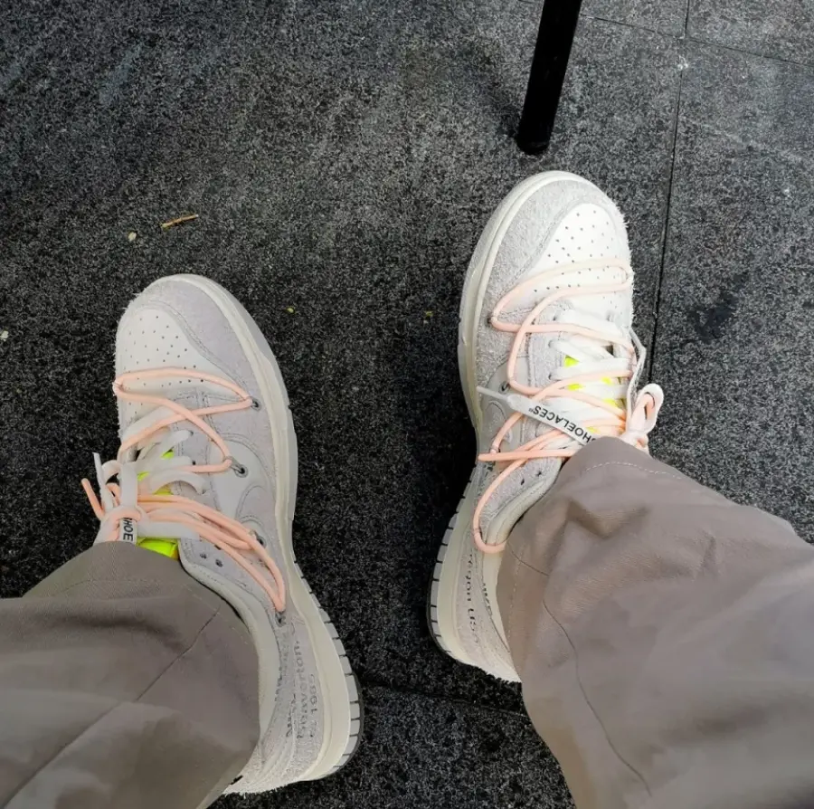 Alternative view of Giày Nike Off-White x Dunk Low 'Lot 12 Of 50' DJ0950-100