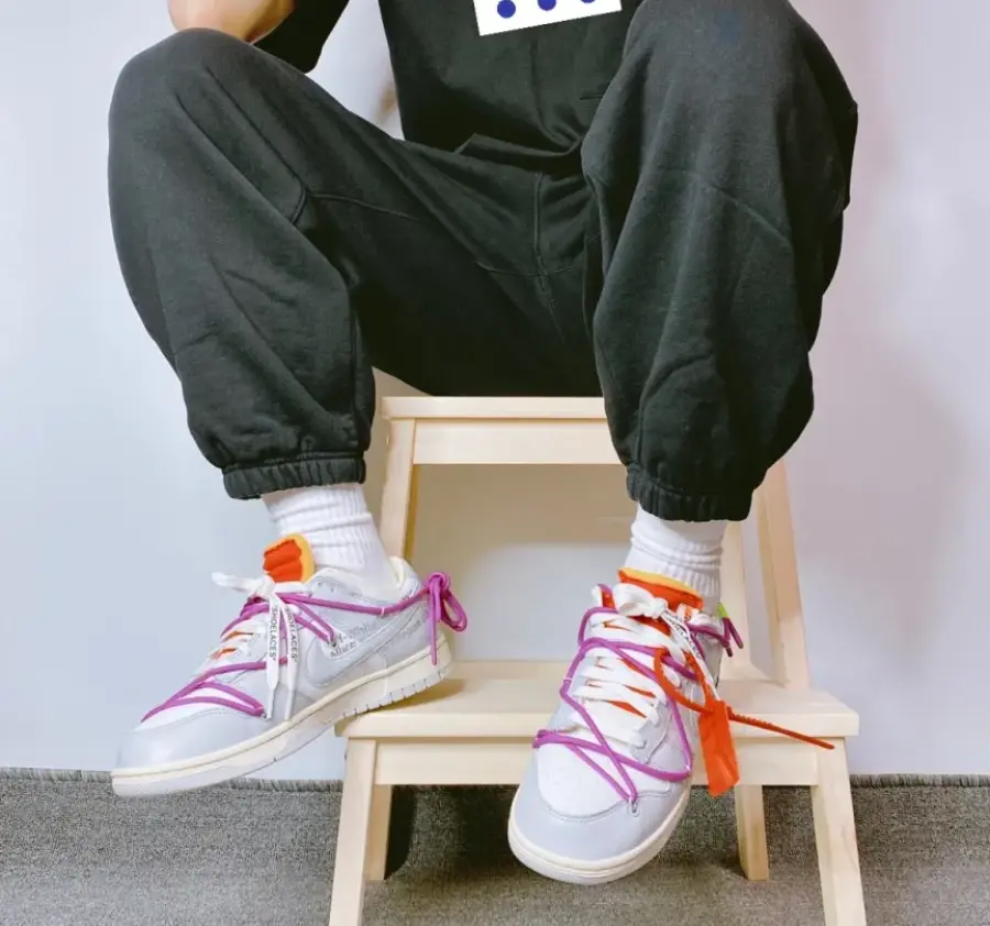 Alternative view of Giày Nike Off-White x Dunk Low 'Lot 45 Of 50' DM1602-101