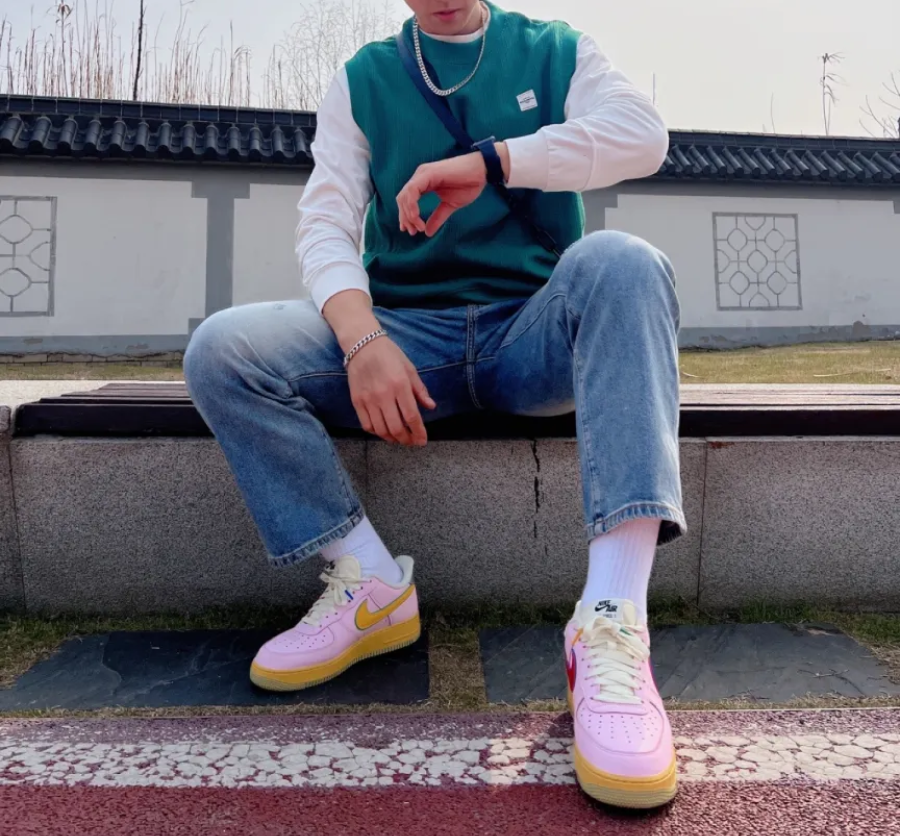 Giay Nike Air Force 1 Low 'Feel Free Let's Talk' DX2667-600