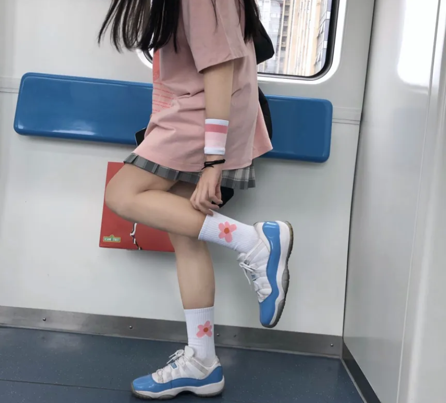 Giày Nike Air Jordan 11 Retro Low 'University Blue' 528896-106 - Ảnh 7