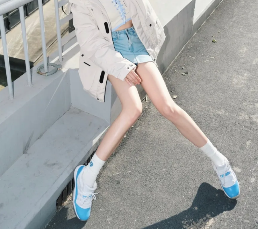 Giày Nike Air Jordan 11 Retro Low 'University Blue' 528896-106 - Ảnh 9