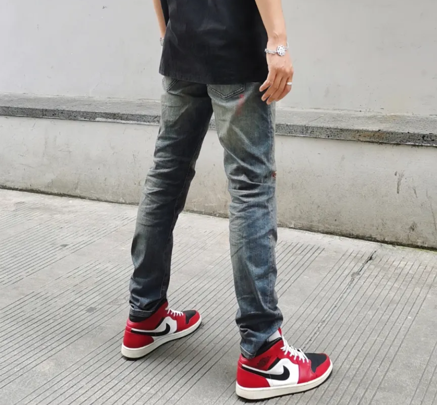 Giày Nike Air Jordan 1 Mid 'Chicago Black Toe' 554724-069 - Ảnh 9