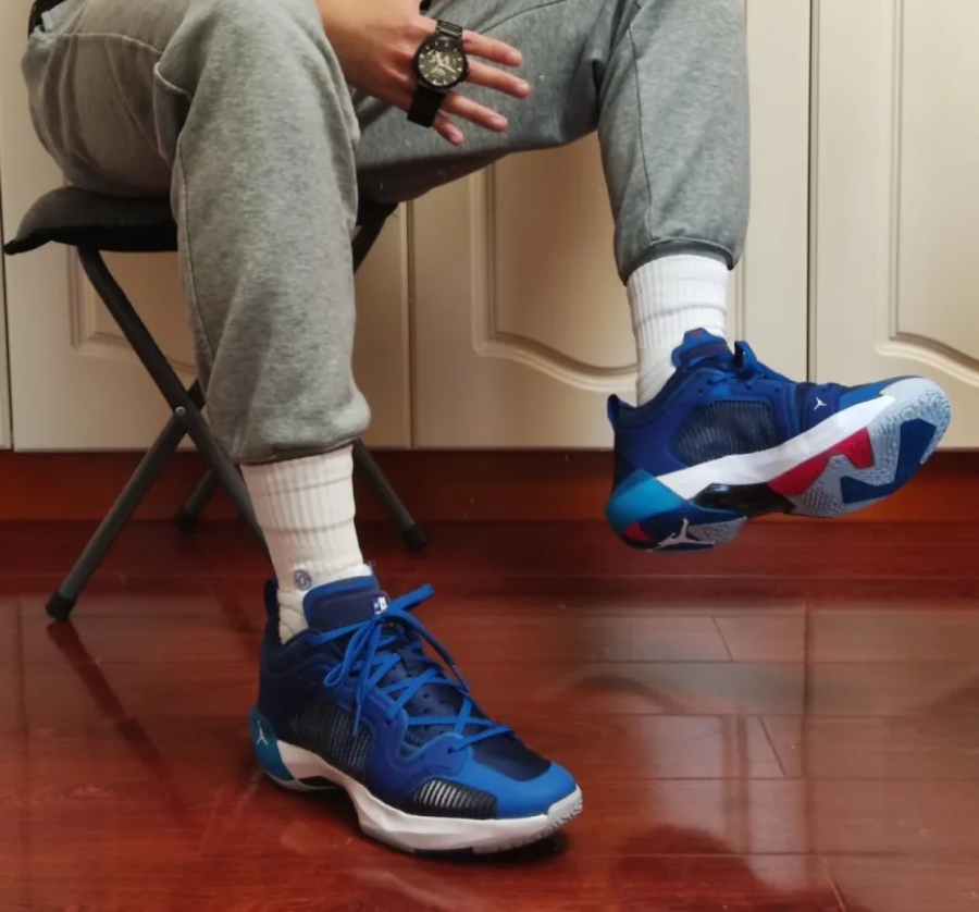 Giay Nike Air Jordan XXXVII Low PF 'Blue' DV9908-401