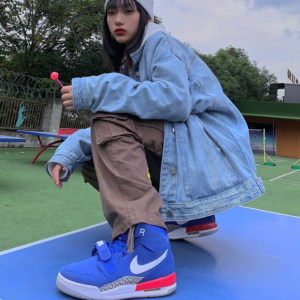 Alternative view of Giày Nike Air Jordan Don C x Jordan Legacy 312 Knicks AV3922-416