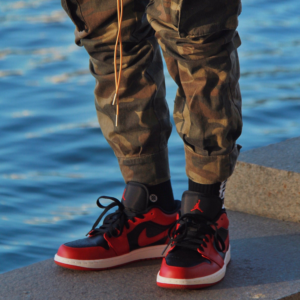 Alternative view of Giày Nike Air Jordan 1 Low &#039;Reverse Bred&#039; 553558-606