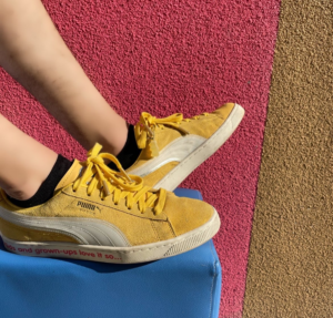 Alternative view of Giày Puma x Haribo Suede Triplex 382560-01