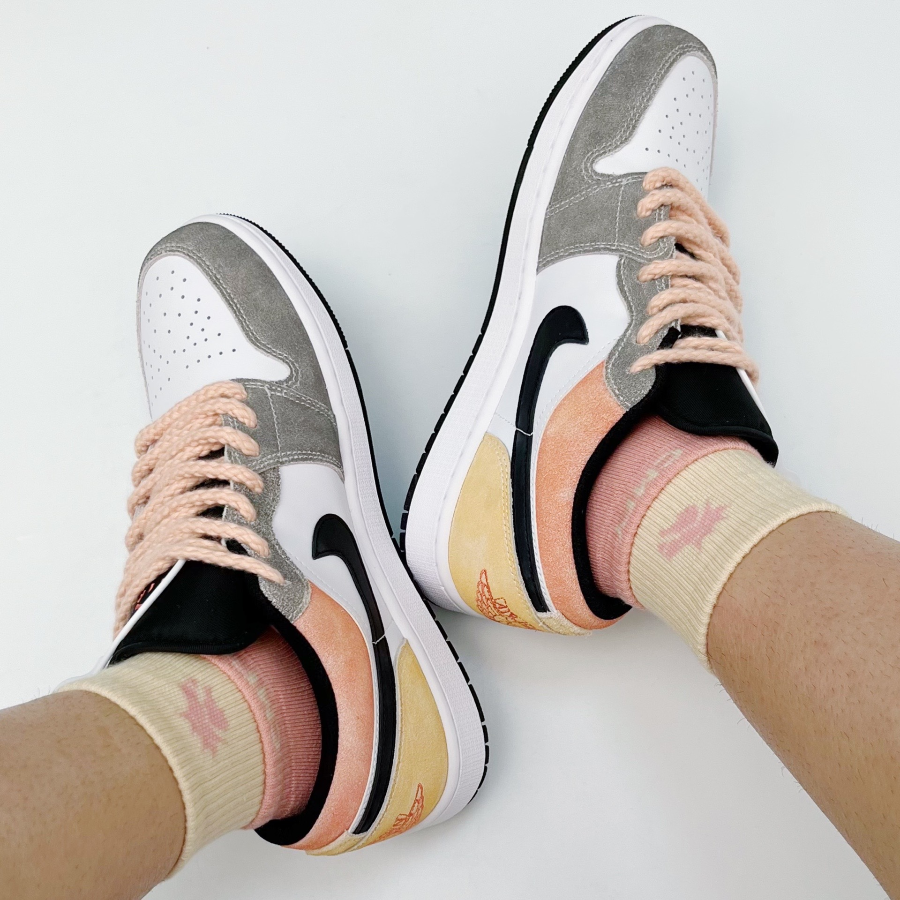 Giay Nike Air Jordan 1 Low SE ‘Flight Club’ DX4334-008