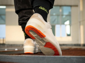 Giay Nike Shelflife x Air Jordan 2 Retro Low 'White Sail' DV7128-110