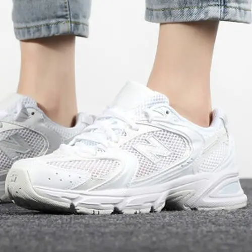 Alternative view of Giày New Balance 530 Retro 'White Silver'  MR530FW1