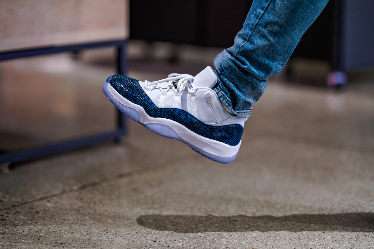 Giày Nike Air Jordan 11 Retro Low 'Navy Snakeskin' 2019 CD6846-102 - Ảnh 4