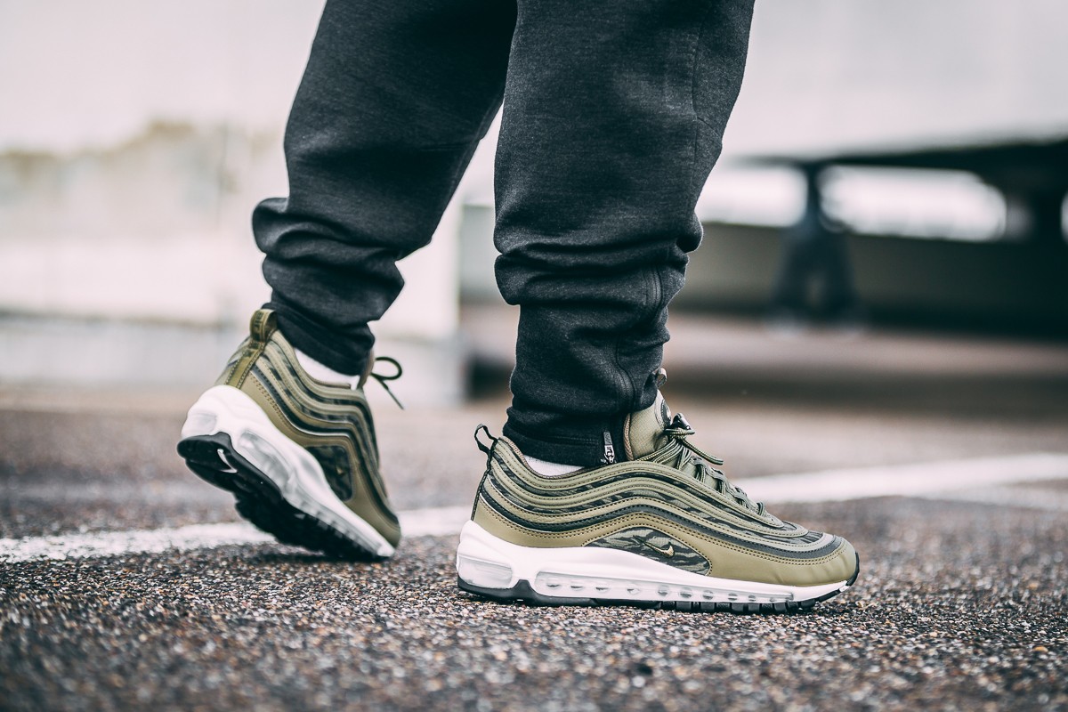 Giày Nike Air Max 97 'Tiger Camo' AOP AQ4132-200 - Ảnh 4