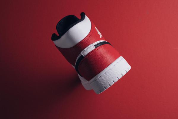 Giày Nike Air Jordan 1 Mid 'White Chicago Remix' 554724-116 - Ảnh 10