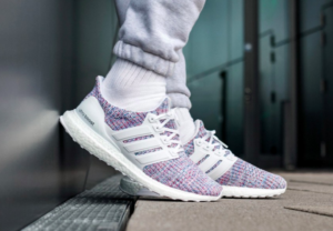Alternative view of Giày Adidas UltraBoost 4.0 'Rainbow' CM8111