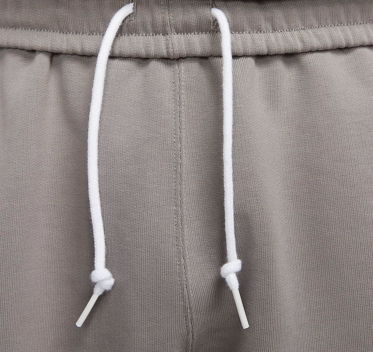 Quan Nike Solo Swoosh Men's French Terry 'Flat White' CJ4457-010