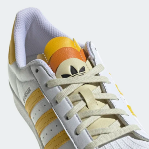 Giay Adidas Superstar 'Hazy Yellow' GZ7415