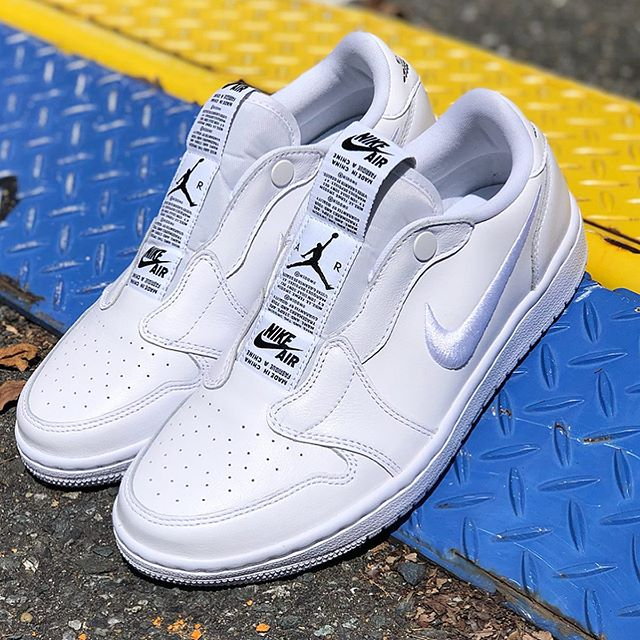 Giày Nike Wmns Air Jordan 1 Retro Low Slip 'White' AV3918-101 - Ảnh 3