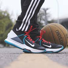 Alternative view of Giày Nike LeBron Witness 4 EP 'Chile Red' CD0188-005