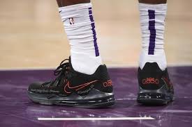 Giày Nike Lebron 17 Low EP 'Bred' CD5006-001 - Ảnh 6