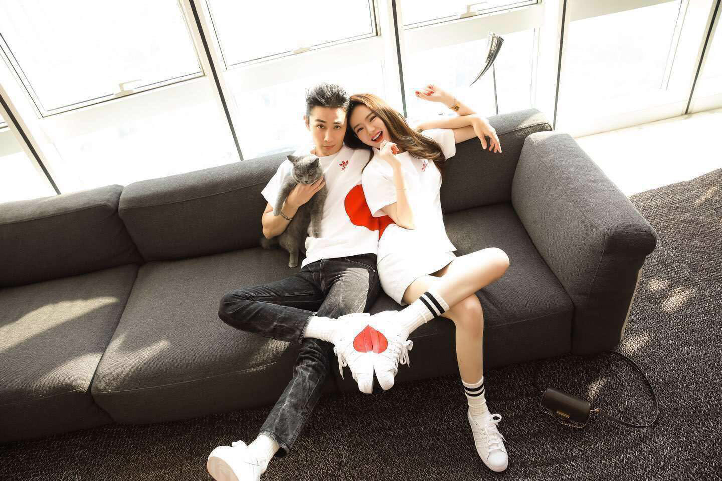 Giày Adidas Originals Superstar 80s Half Heart 'White Red' CQ3009 - Ảnh 5