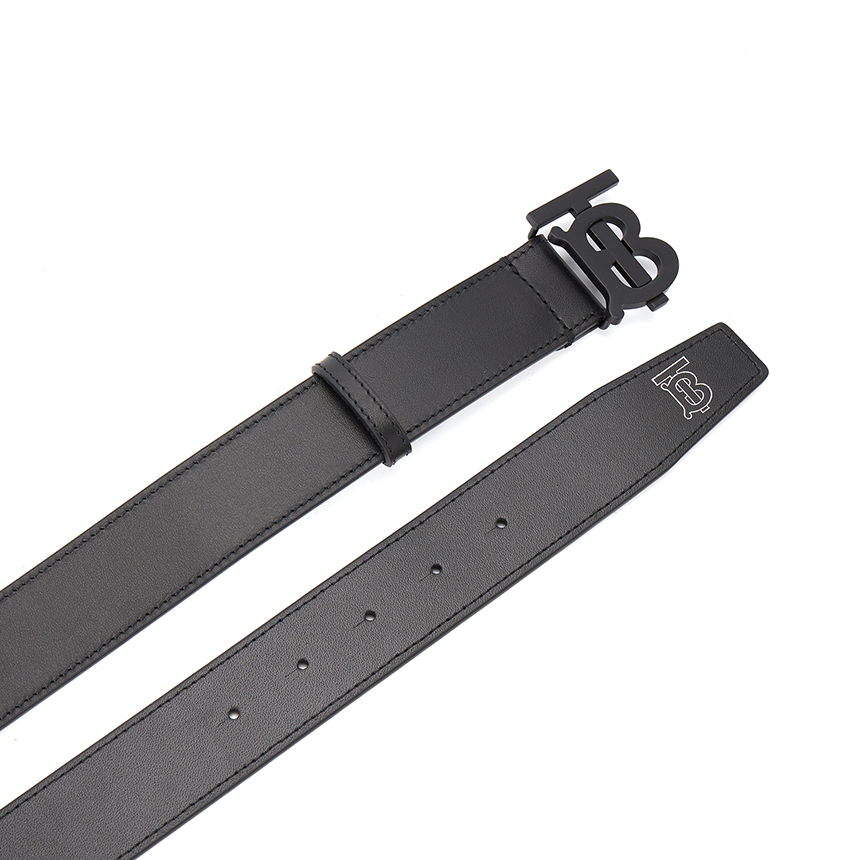 That Lung Burberry Monogram 'Black' 8046561