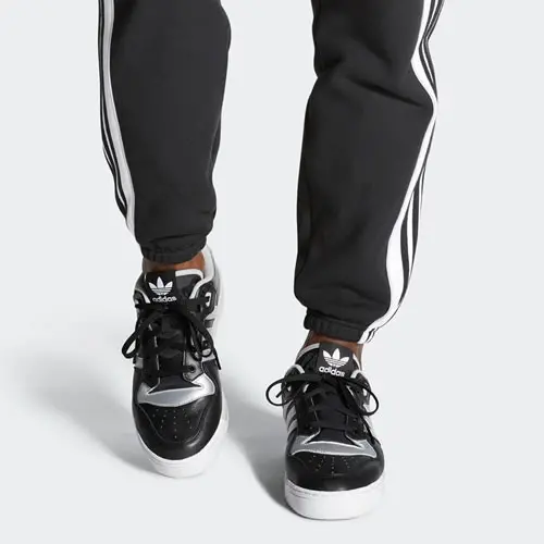 Alternative view of Giày Adidas Rivalry Low EE4964