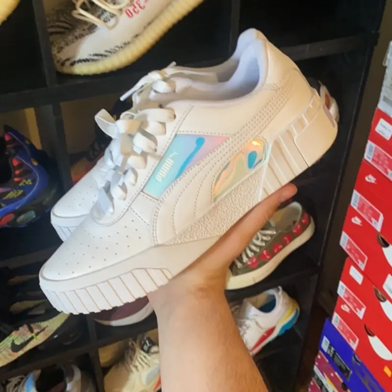 Alternative view of Giày Puma Wmns Cali Glow 'White Iridescent' 372563-01