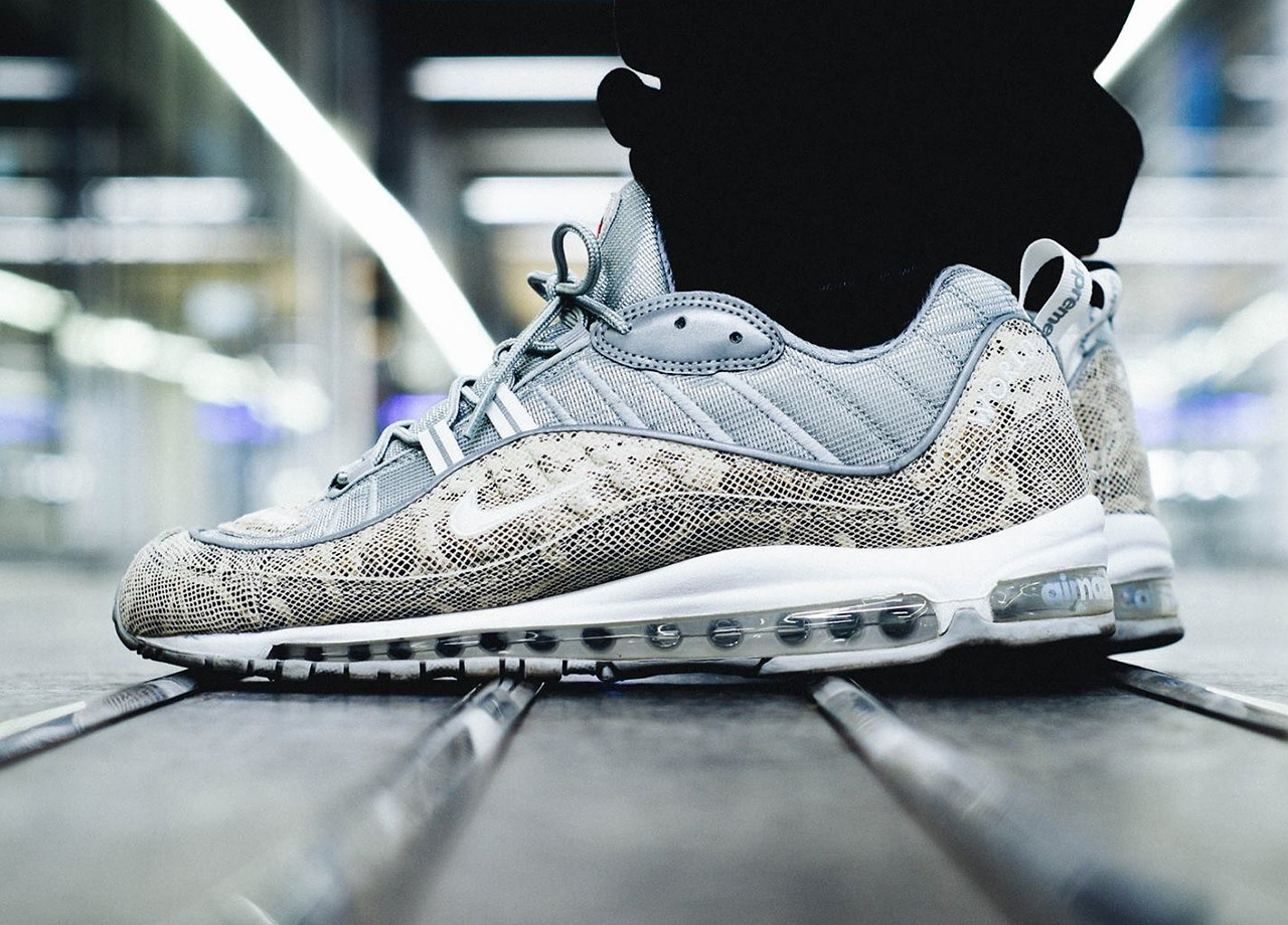 Giày Nike Supreme x Air Max 98 'Snakeskin' 844694-100 - Ảnh 4