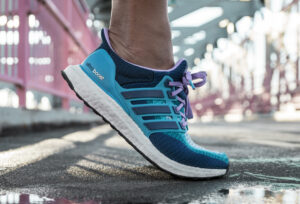 Alternative view of Giày Adidas Ultra Boost 2.0 'Pure Green' AF5140