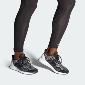 Alternative view of Giày Adidas UltraBoost 5.0 Uncaged DNA 'Oreo' G55367