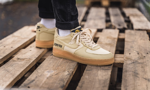 Giày Nike Air Force 1 LV8 Gore-Tex 'Gold' CQ4215-700 - Ảnh 4