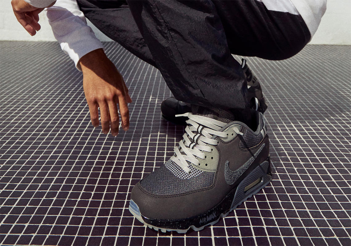 Giày Nike Undefeated x Air Max 90 'Anthracite' CQ2289-002 - Ảnh 2