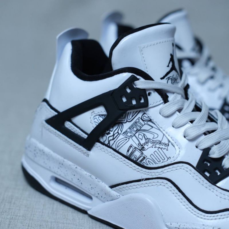 Giày Nike Air Jordan 4 Retro GS 'DIY' DC4101-100 - Ảnh 2