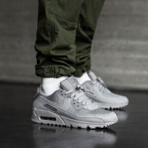 Alternative view of Giày Nike Air Max 90 'Triple Grey' CN8490-001