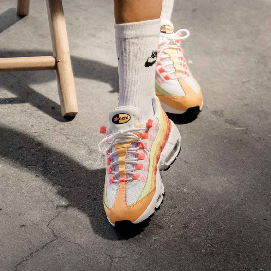 Giày Nike Wmns Air Max 95 'Melon Tint' CZ5659-600 - Ảnh 2