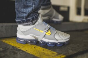 Alternative view of Giày Nike Air VaporMax Plus 'On Air: Paris Works In Progress' CI1506-001