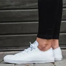 Alternative view of Giày Converse Chuck Taylor All Star Ox 'Mono White' 1U647