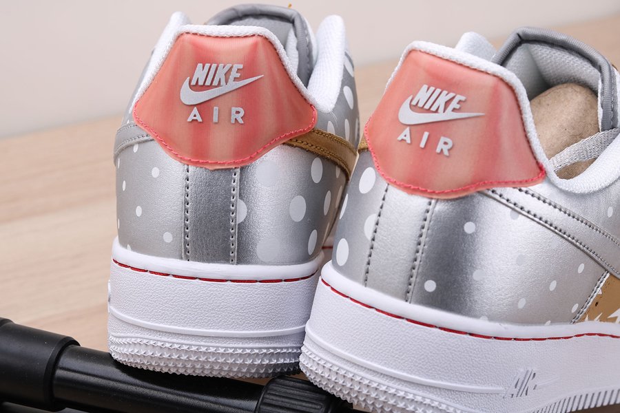 Giày Nike Wmns Air Force 1 Low 'Metallic Gold' CT3437-100 - Ảnh 5