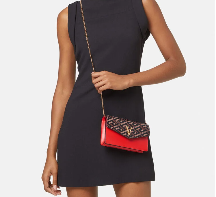 Túi Versace La Greca Signature Pouch Red Brown 1003086-1A01444-5B35V - Ảnh 3