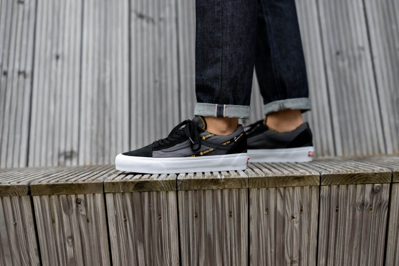 Giày Vans Old Skool Gore-Tex Black Lemon VN0A4V9W2TE - Ảnh 2