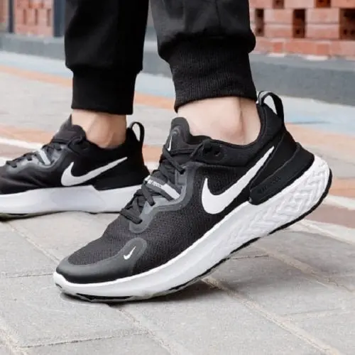 Alternative view of Giày Nike React Miler 'Black' CW1777-003
