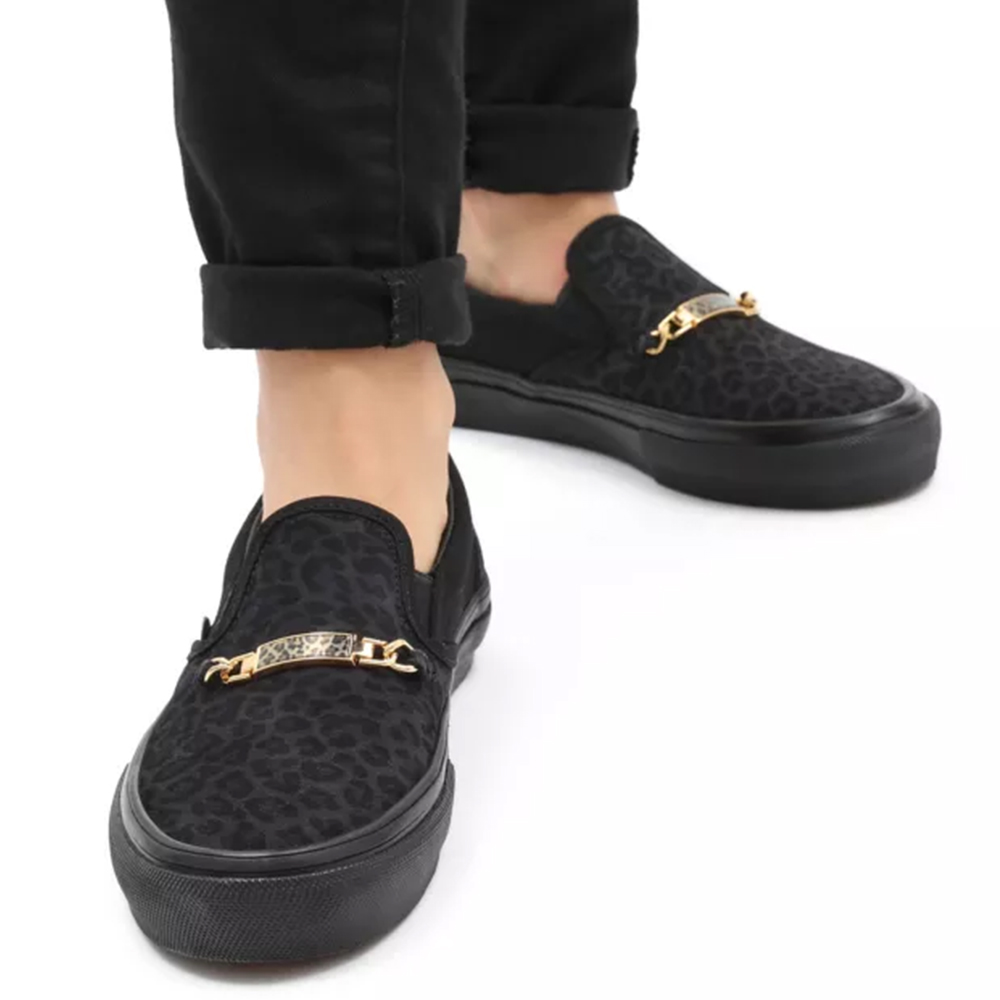 Giay Vans Cher Strauberry x Skate Slip-On 'Cheetah' VN0A5FCA9CY