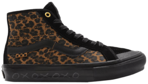 Giay Vans Cher Strauberry x Skate Sk8-Hi Decon 'Cheetah' VN0A5KYB9CY