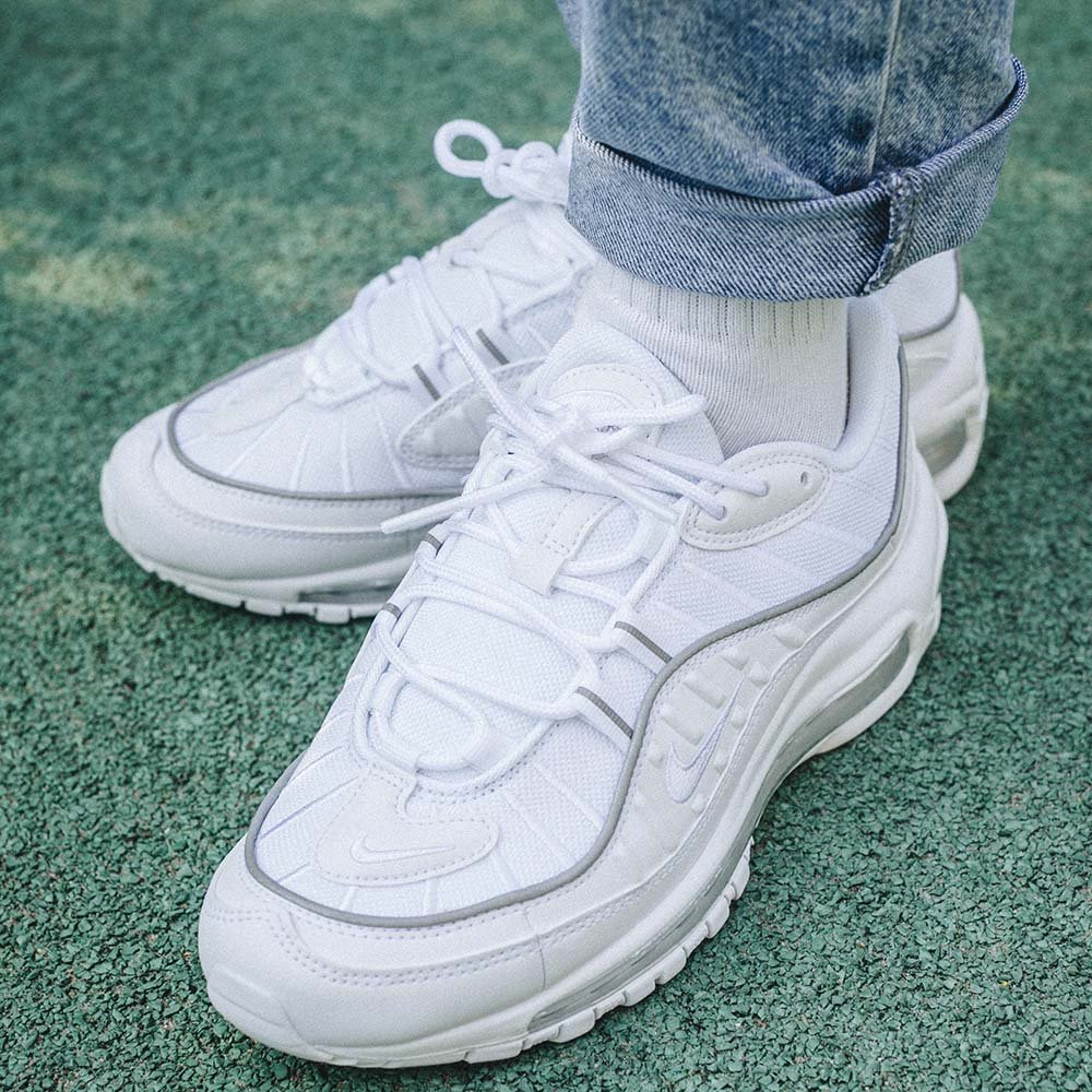 Giày Nike Wmns Air Max 98 'Triple White' AH6799-114 - Ảnh 4