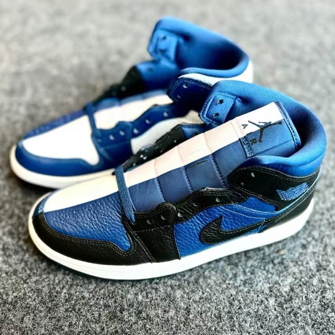 Giay Nike Air Jordan 1 Mid SE ‘Split French Blue’ DR0501-401