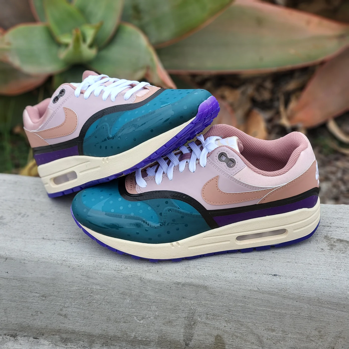 Giày Nike Air Max 1 Premium 'Plum Fog Fossil Rose' DV2301-501 - Ảnh 3