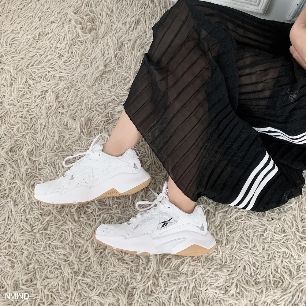 Alternative view of Giày Reebok Royal Turbo Impulse 'White Black' EH3463