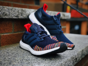 Alternative view of Giày Adidas UltraBoost 1.0 Retro 'Navy Multi' BB7801