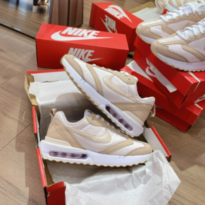 Alternative view of Giày Nike Air Max Dawn Blanc 'Rose Gold' DR2395-600