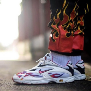 Alternative view of Giày Nike Supreme x Zoom Streak Spectrum Plus 'Habanero Red' AQ1279-100