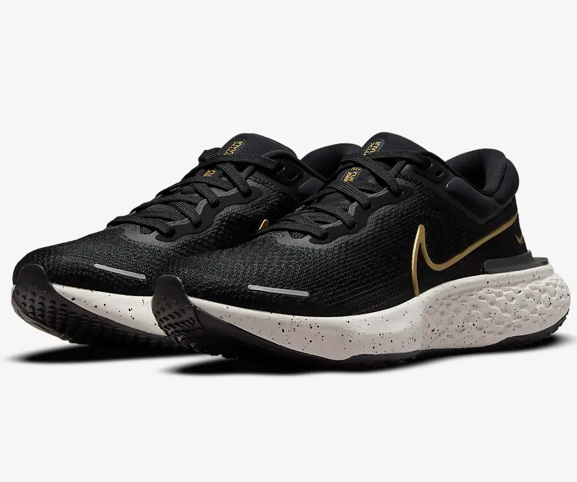 Alternative view of Giày Nike ZoomX Invincible Run Flyknit Black Metallic Gold CT2229-004